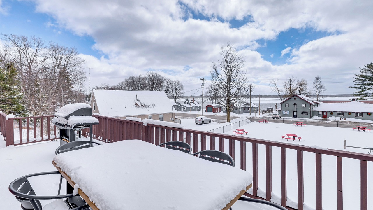 Photo of Outdoor in Curtis