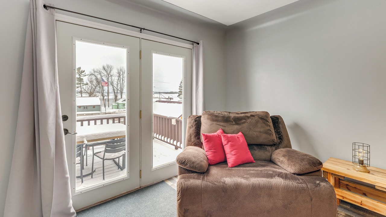 Photo of Livingroom in Curtis