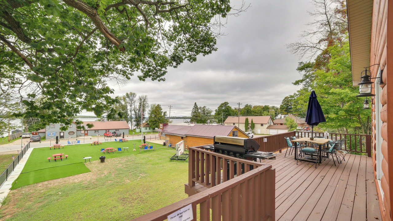Photo of Outdoor in Curtis