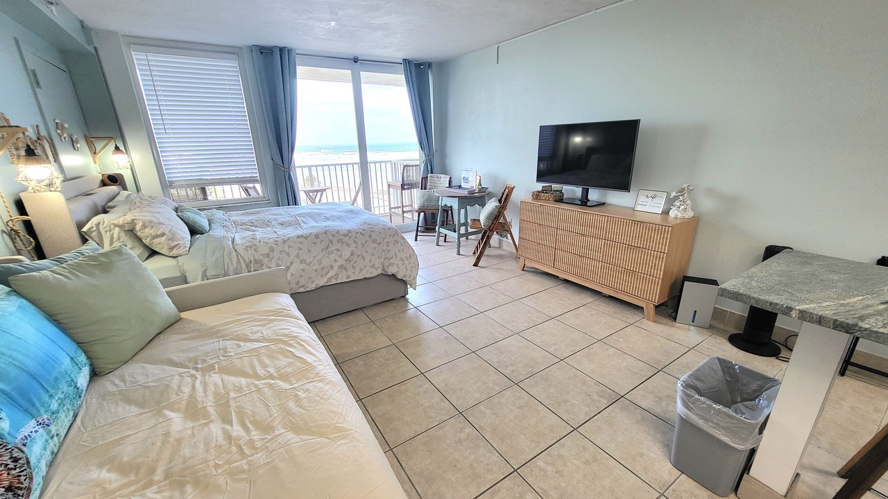 Photo of Bedroom in Lenox Park