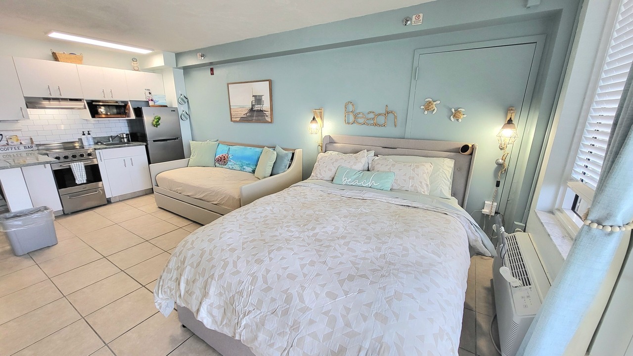 Photo of Bedroom in Lenox Park