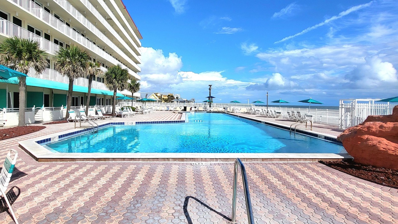 Photo of Outdoor in Lenox Park