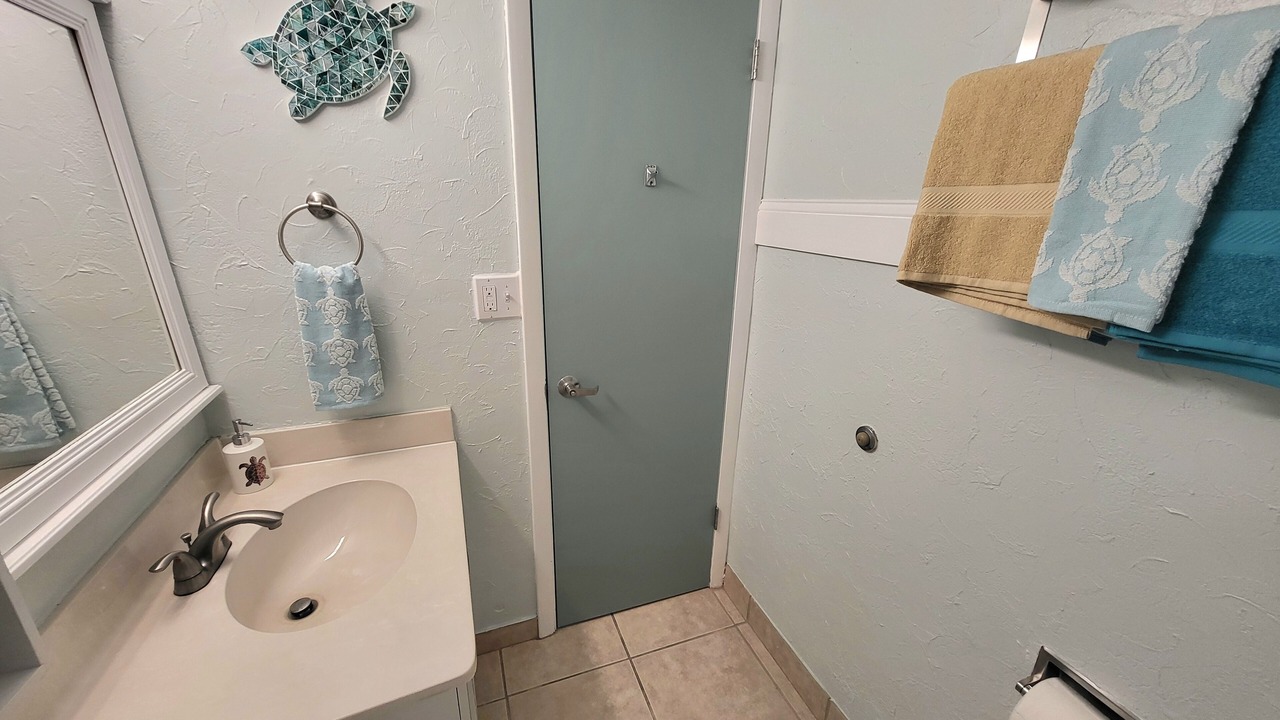 Photo of Bathroom in Lenox Park