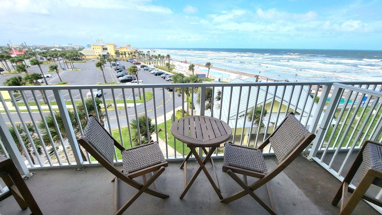 Photo of Outdoor in Lenox Park