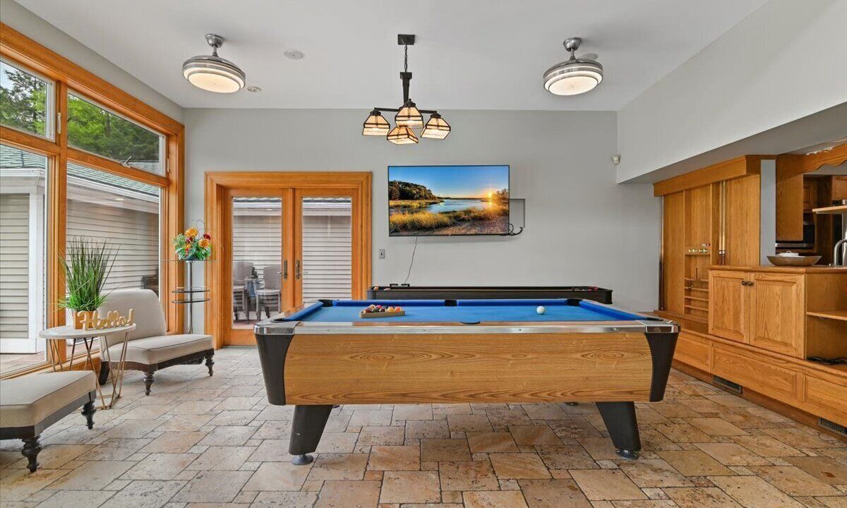 Photo of Livingroom in Blakeslee