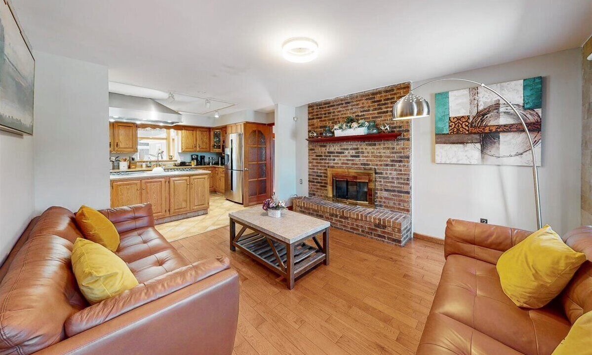 Photo of Livingroom in Blakeslee