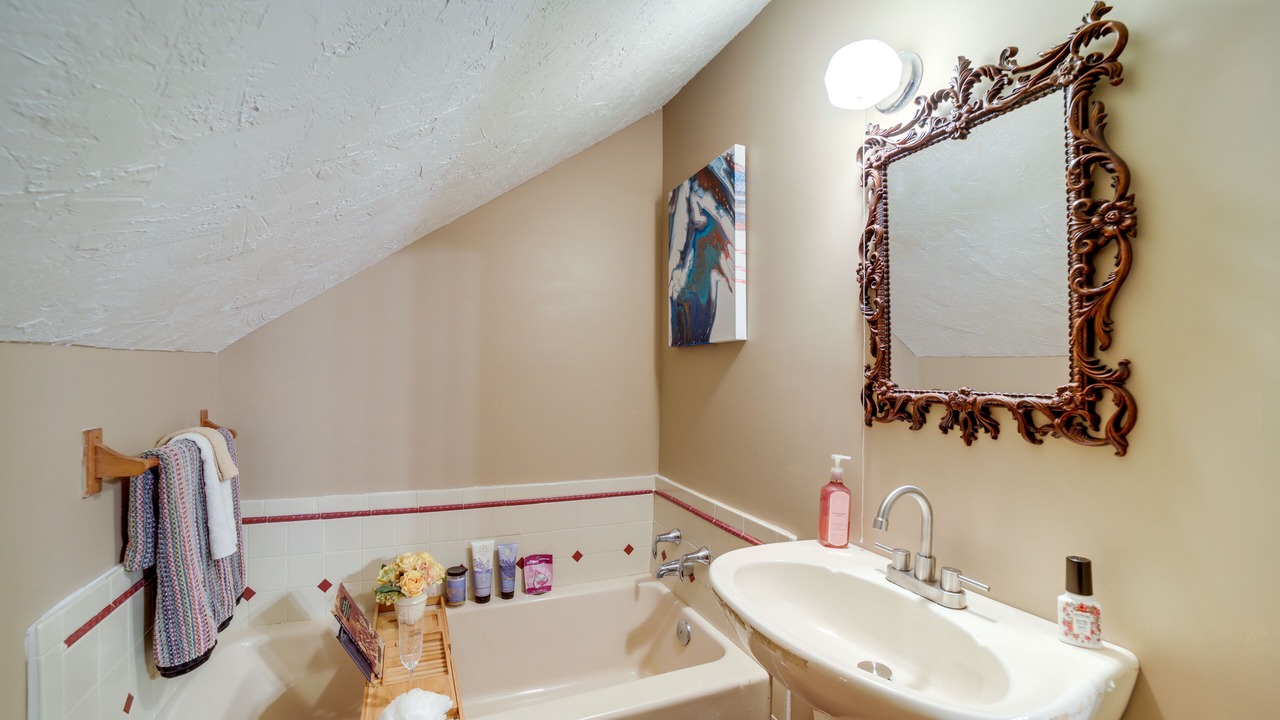 Photo of Bathroom in Clyde