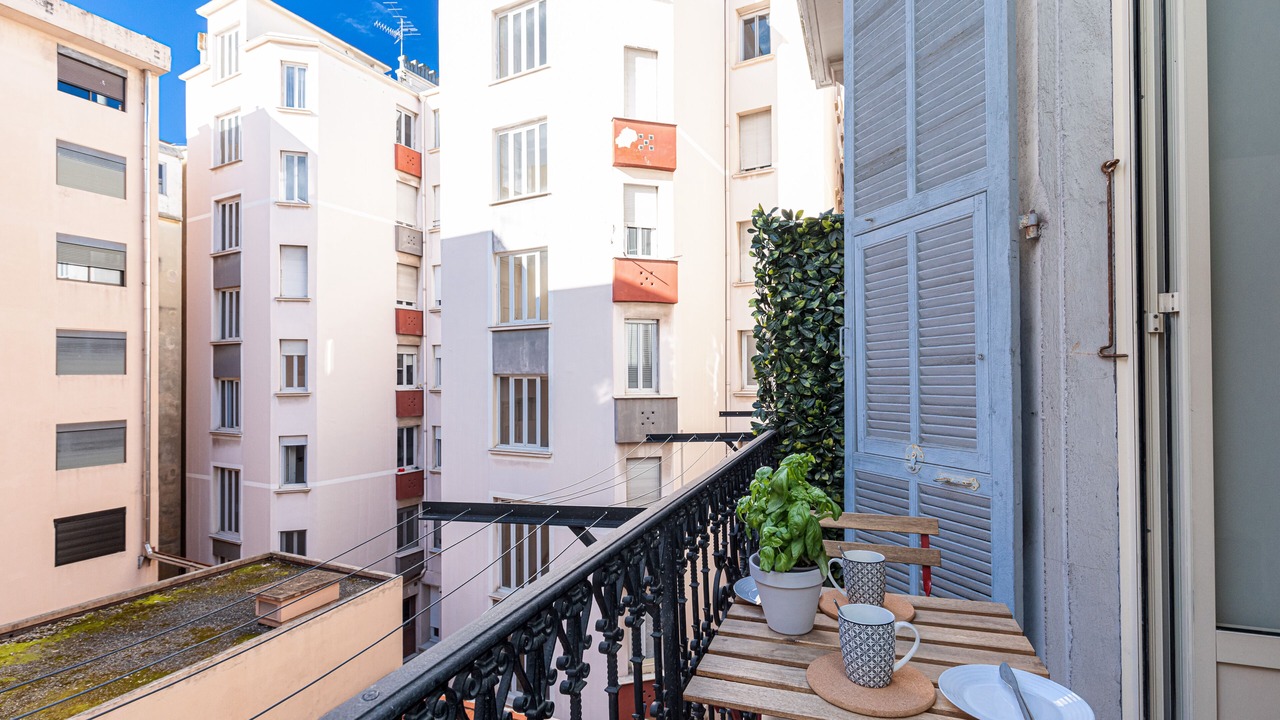 Photo of Outdoor in Jean-Medecin