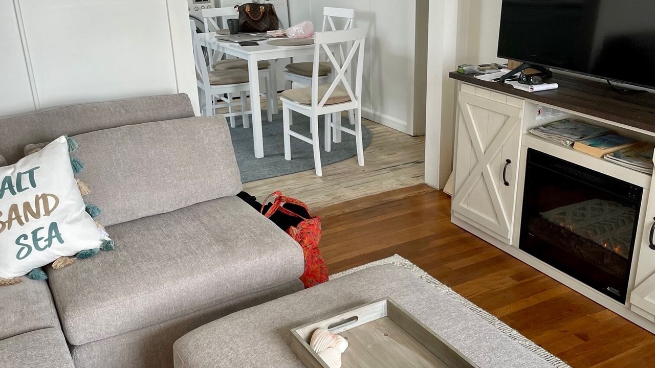 Photo of Livingroom in Long Mott