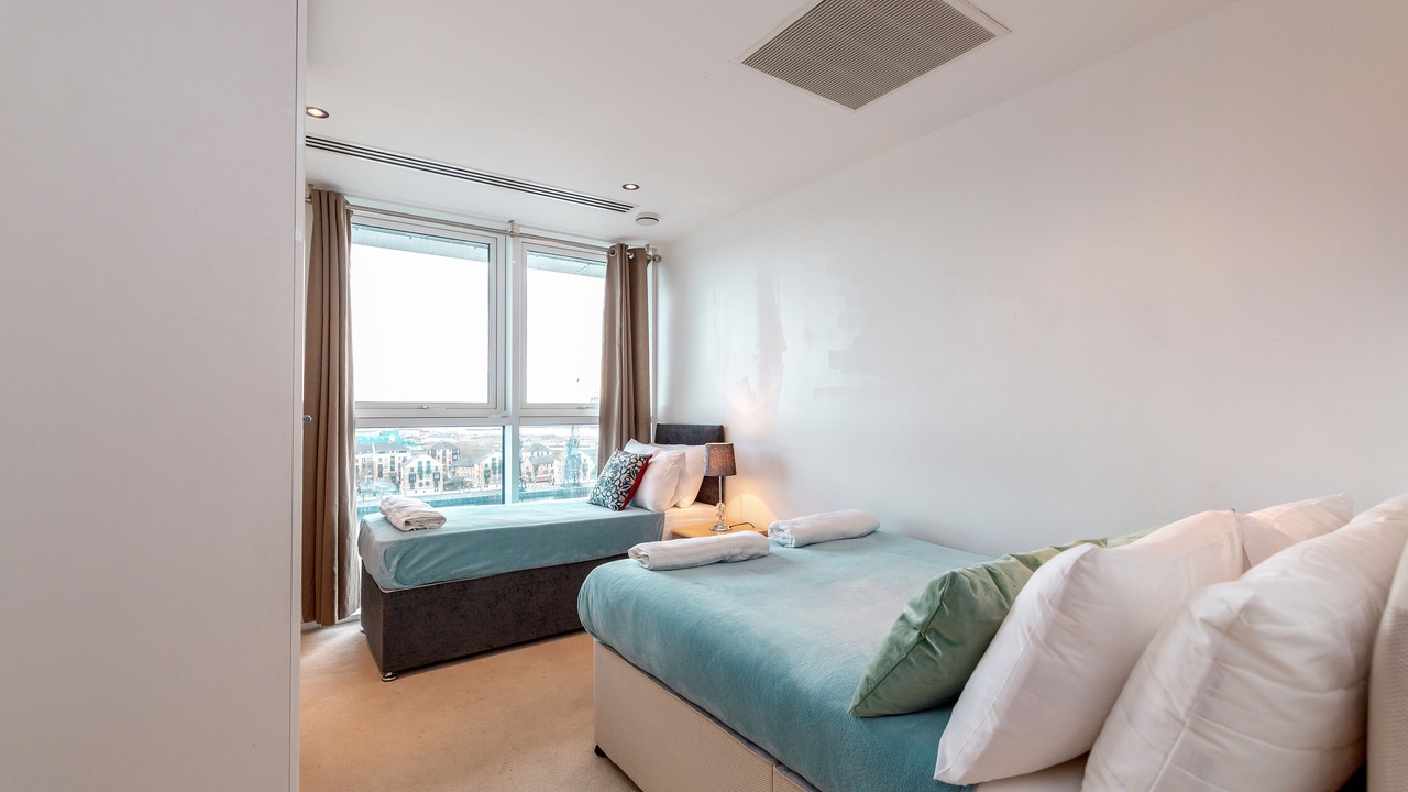 Photo of Bedroom in Docklands