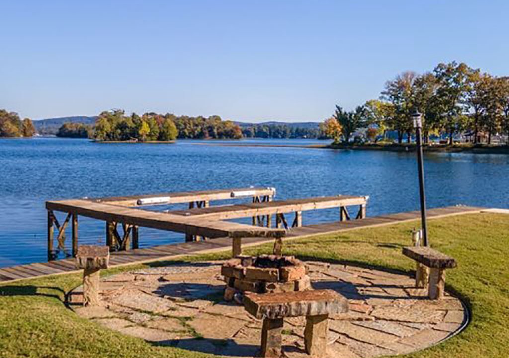 Photo of Outdoor in Lake Hamilton