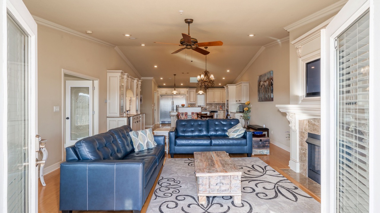 Photo of Livingroom in Lake Hamilton