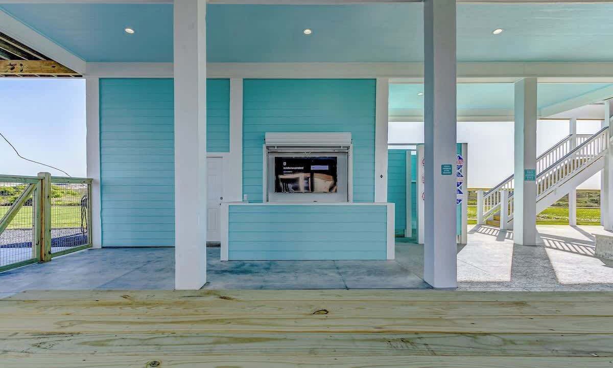 Photo of Others in Crystal Beach