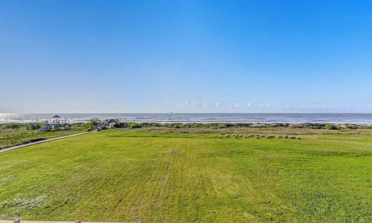 Photo of Others in Crystal Beach