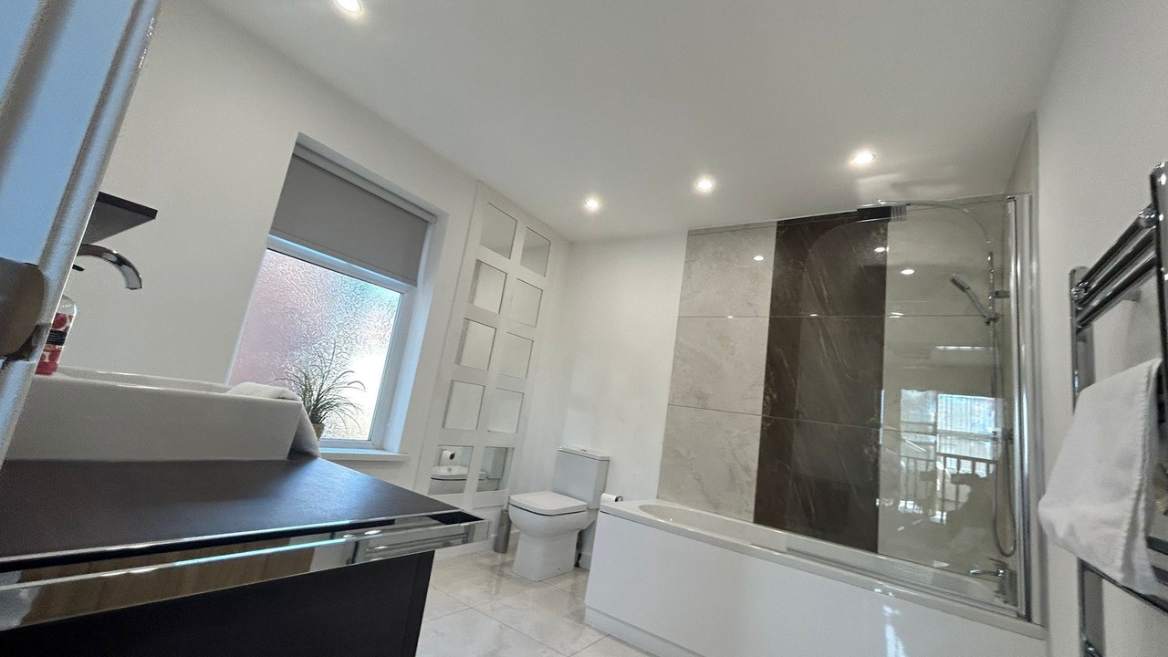 Photo of Bathroom in North Shore