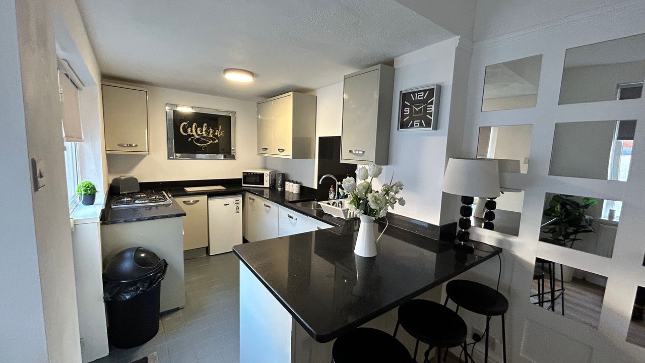 Photo of Others in North Shore