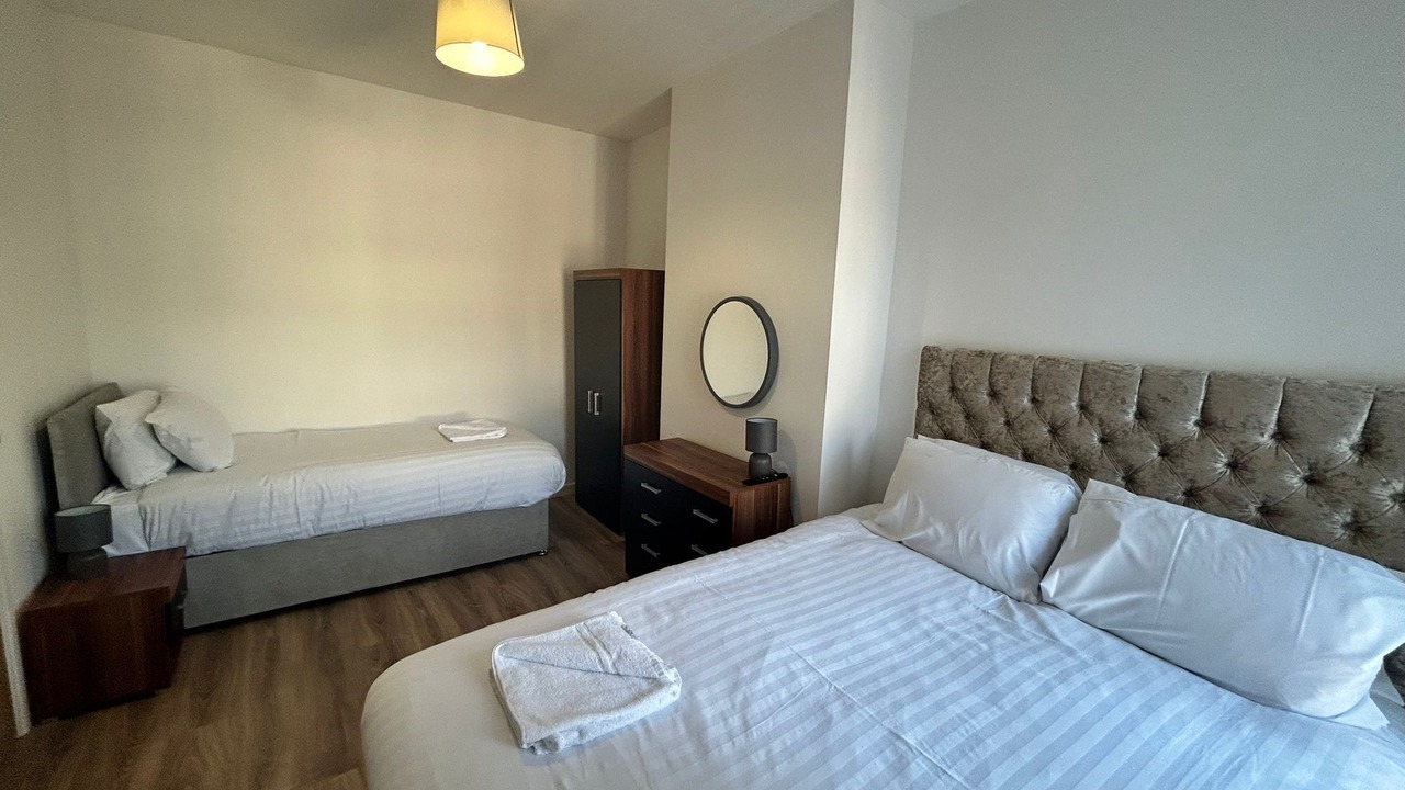 Photo of Others in North Shore