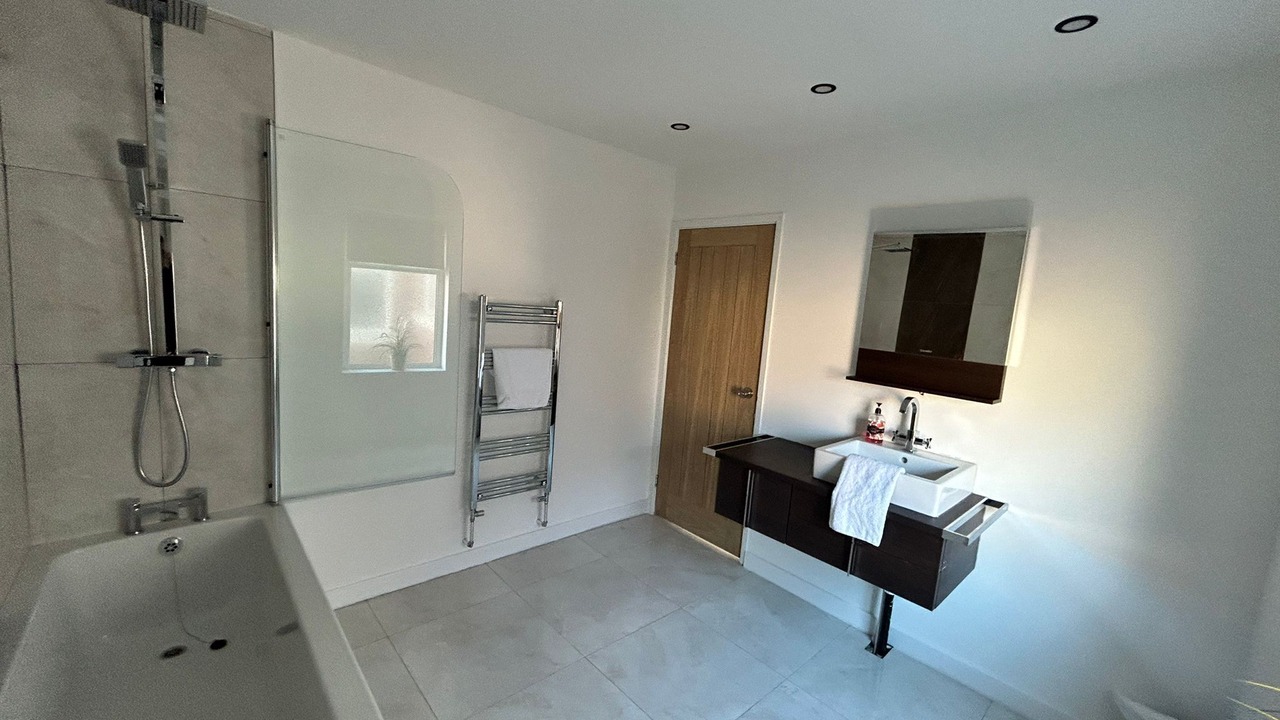 Photo of Bathroom in North Shore