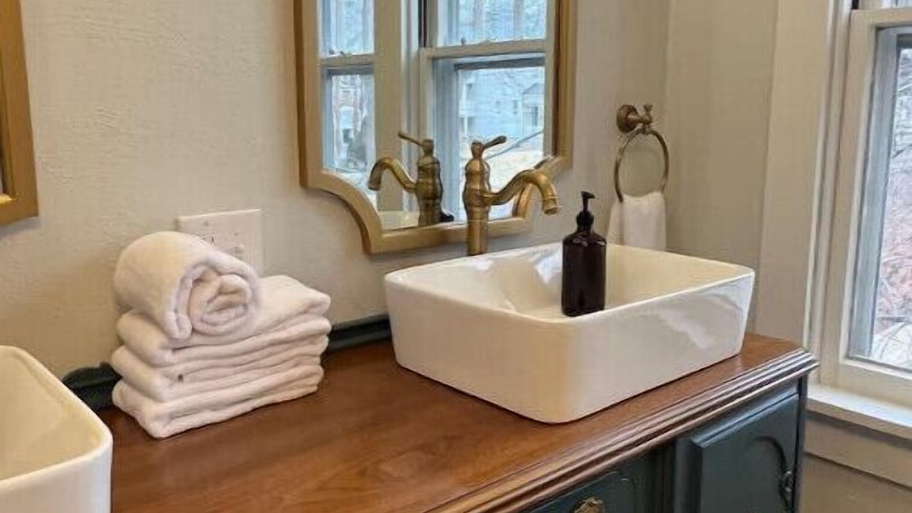Photo of Bathroom in Washington