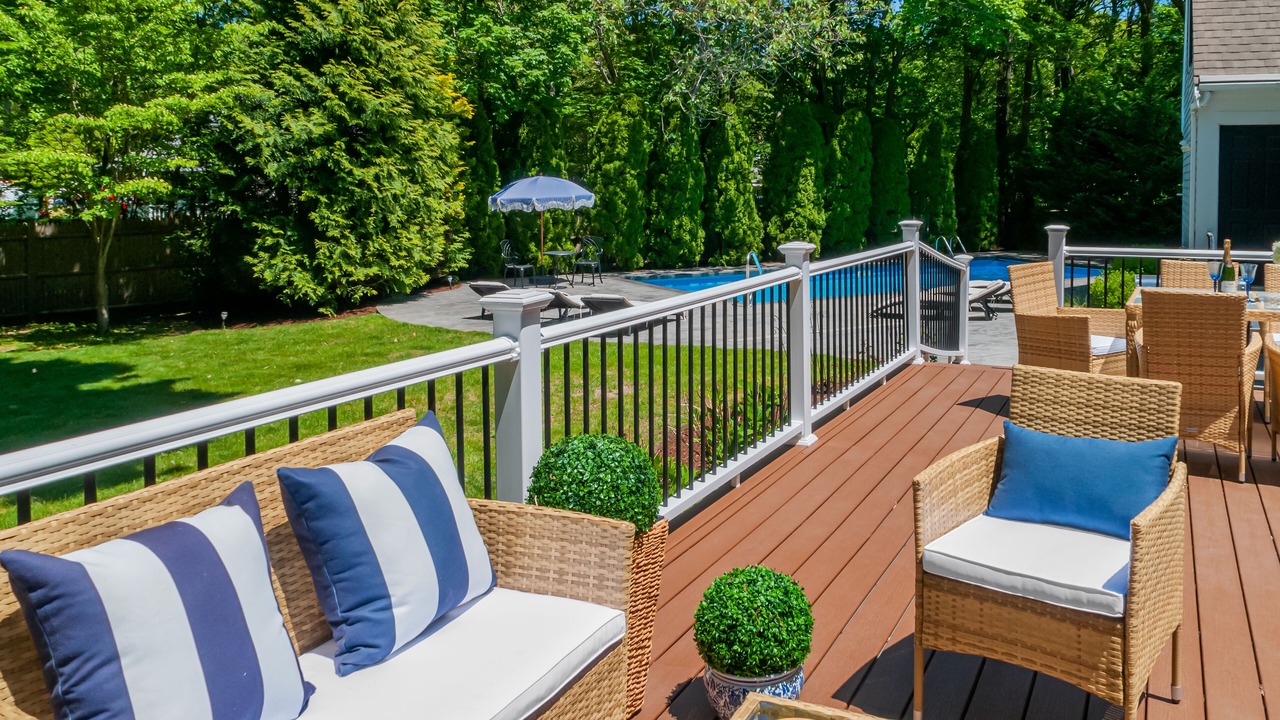 Photo of Patio Balcony in Osterville