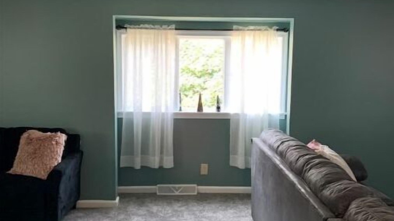 Photo of Livingroom in Niagara Falls