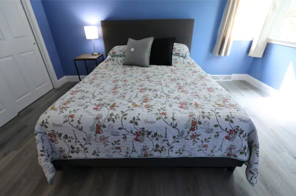 Photo of Bedroom in Niagara Falls