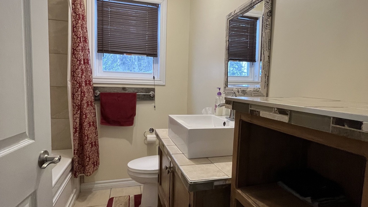 Photo of Bathroom in Val-D'Irene