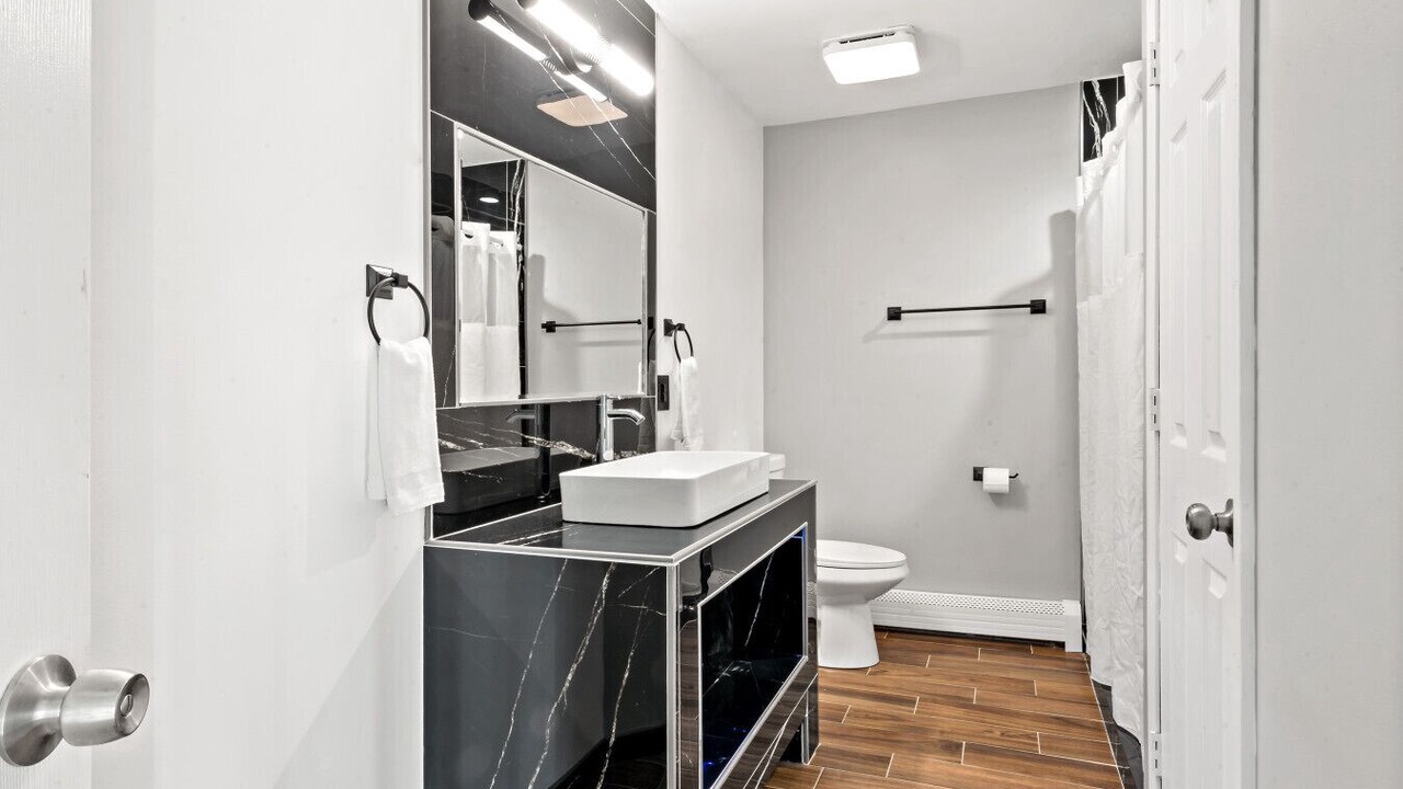 Photo of Bathroom in Saunderstown