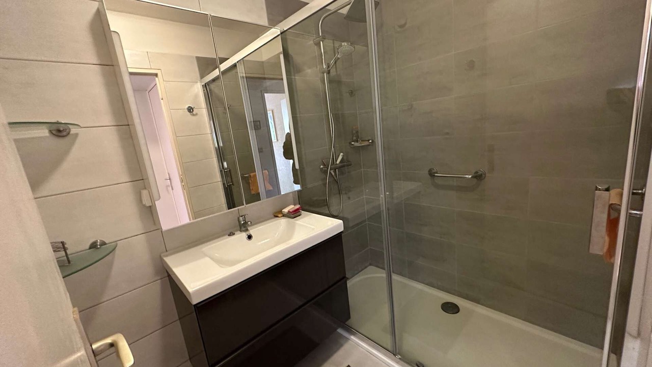 Photo of Bathroom in Saint-Mandrier-sur-Mer