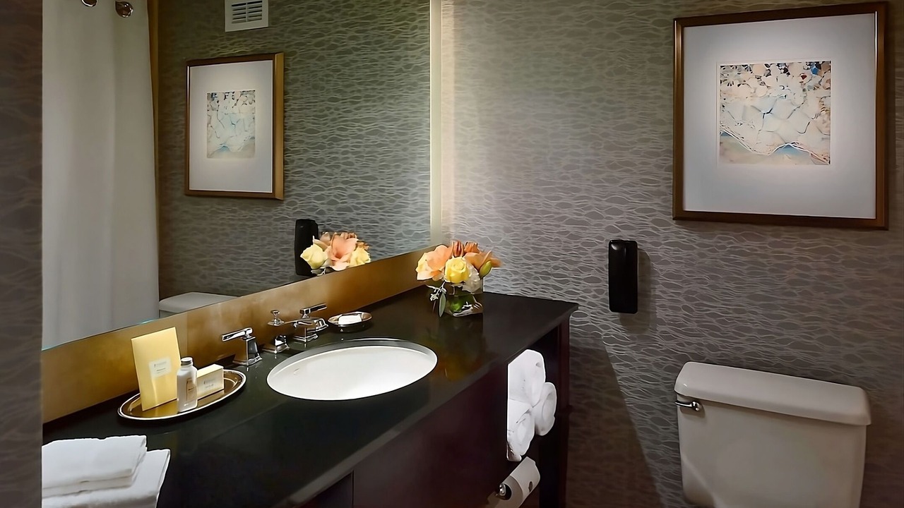 Photo of Bathroom in Uptown