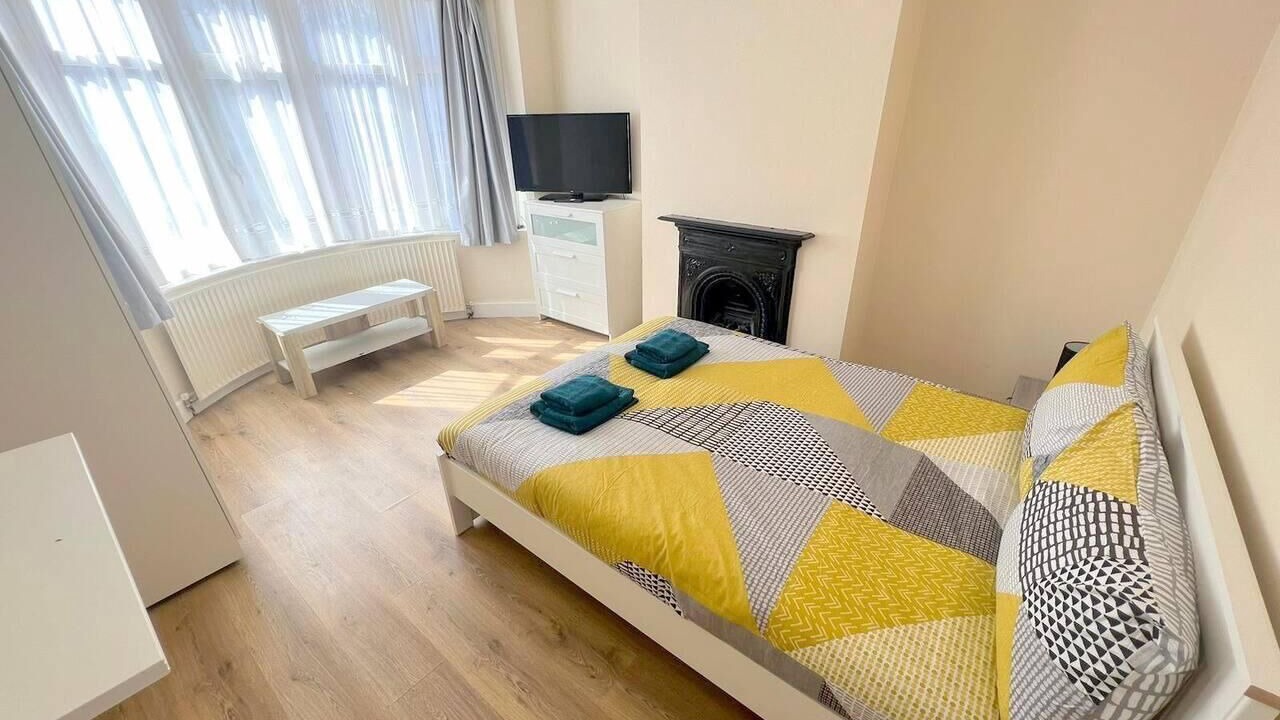 Photo of Others in Bensham Manor