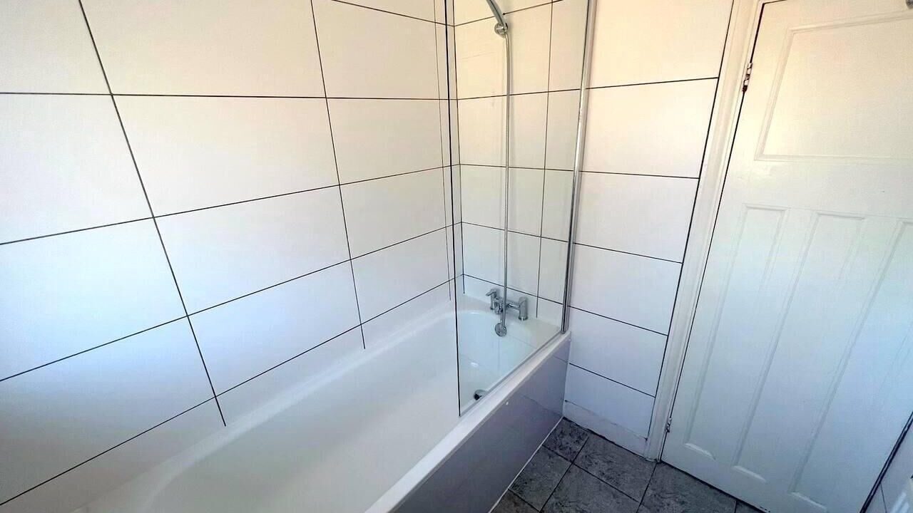 Photo of Others in Bensham Manor