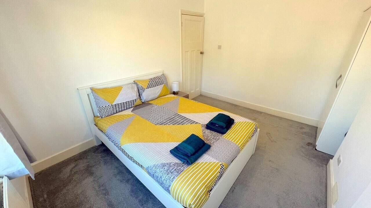 Photo of Others in Bensham Manor