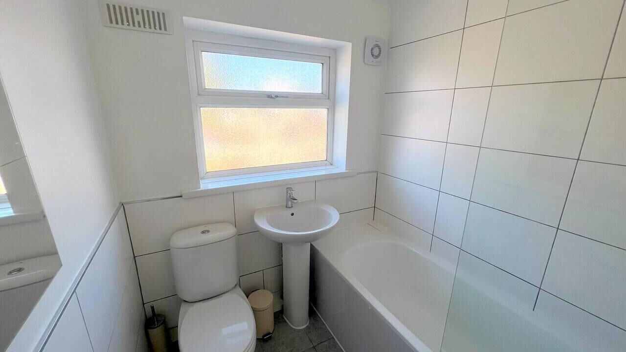 Photo of Others in Bensham Manor