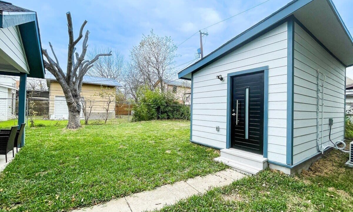 Photo of Outdoor in Northwest Los Angeles Heights