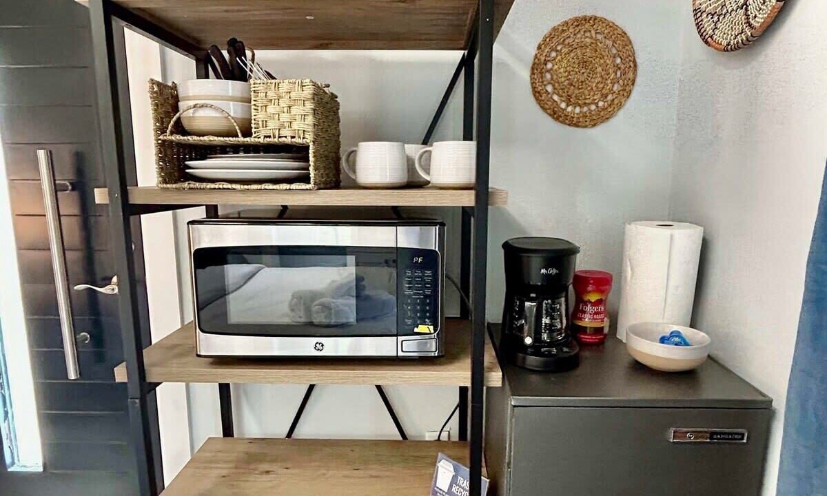 Photo of Kitchen in Northwest Los Angeles Heights