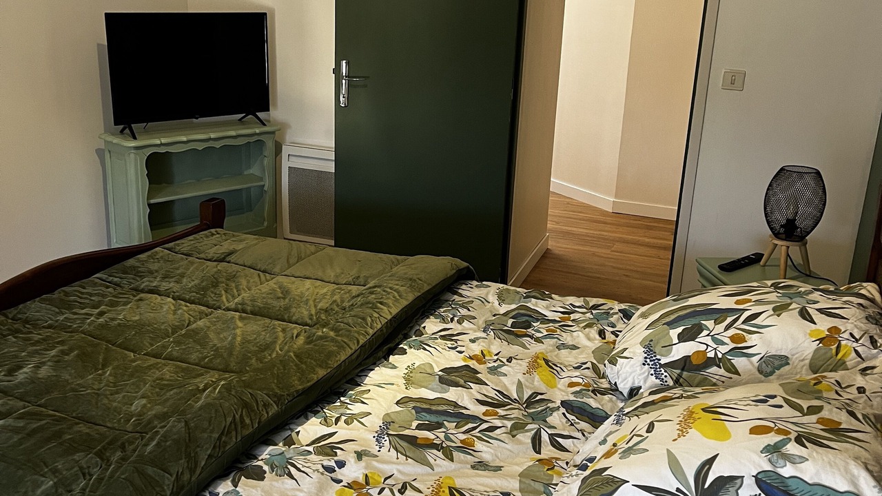 Photo of Bedroom in Saint-Jean-du-Bruel