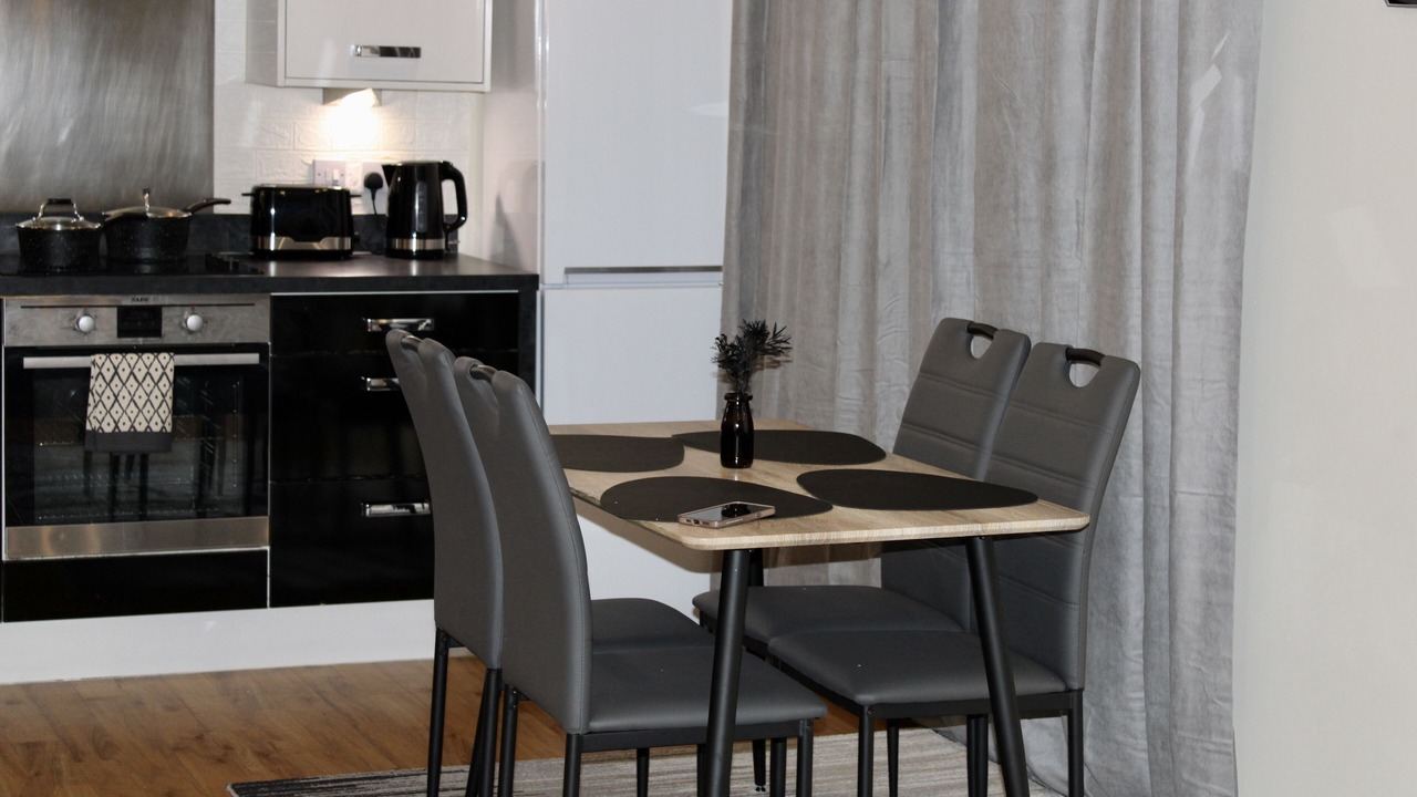 Photo of Others in Upper Edmonton