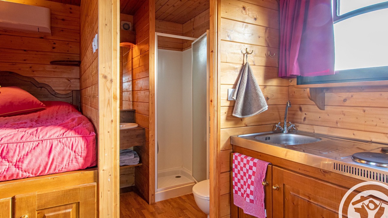 Photo of Bedroom in Saint-Hilaire-du-Bois
