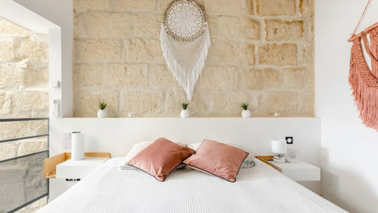 Photo of Bedroom in Saint-Laurent-d'Aigouze