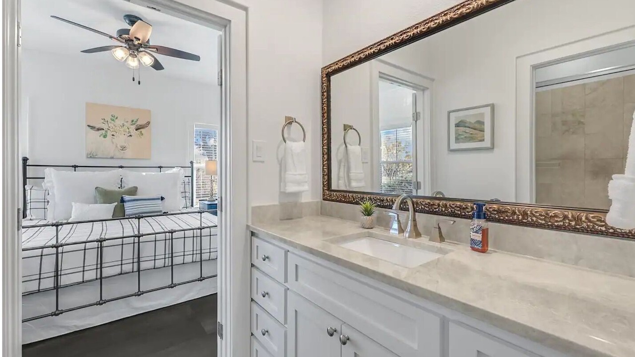 Photo of Bathroom in Palo Pinto County