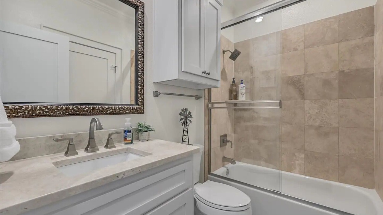 Photo of Bathroom in Palo Pinto County