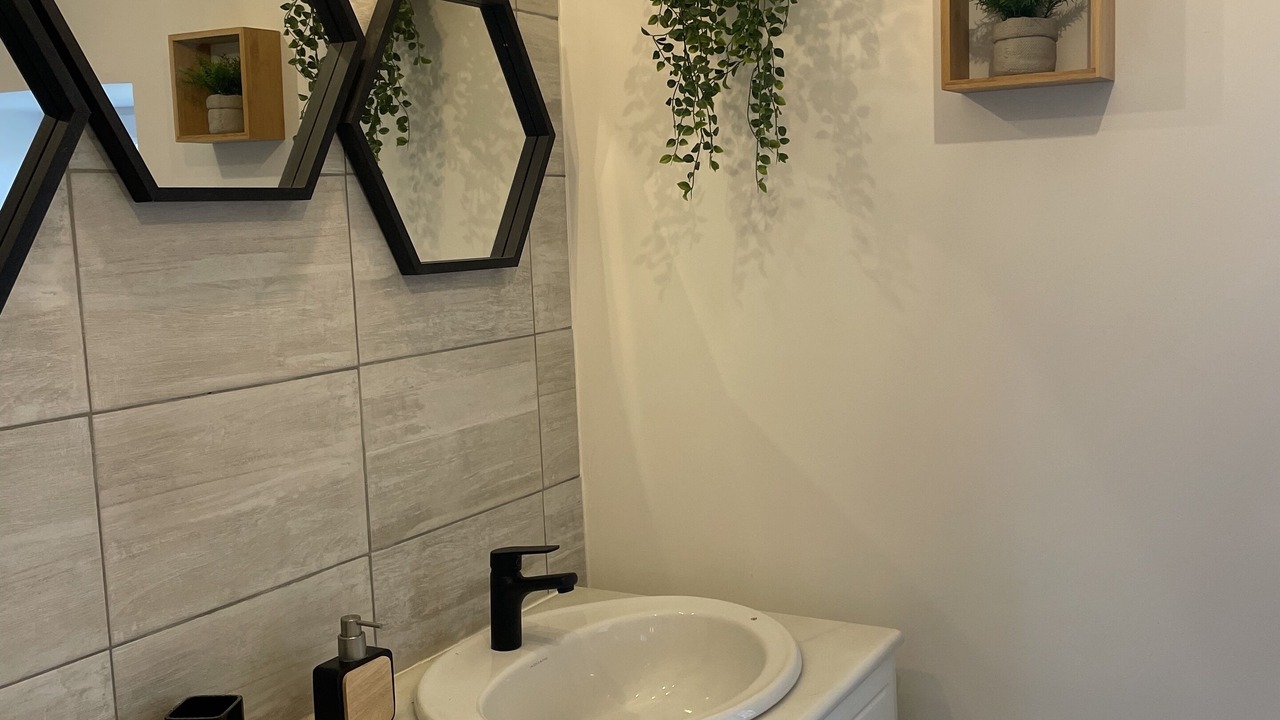 Photo of Bathroom in Sens