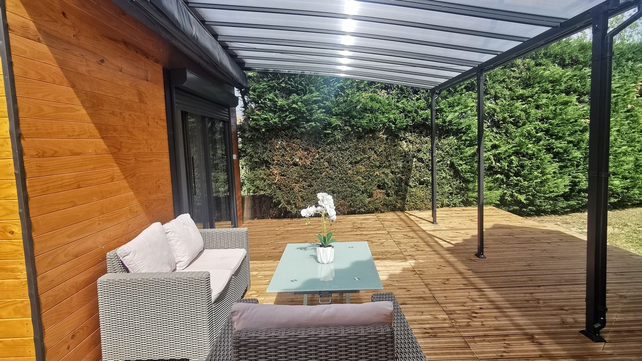 Photo of Outdoor in Aubord
