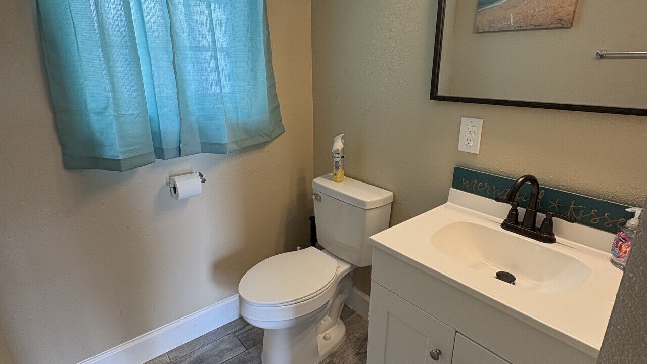 Photo of Bathroom in Sunset Beach