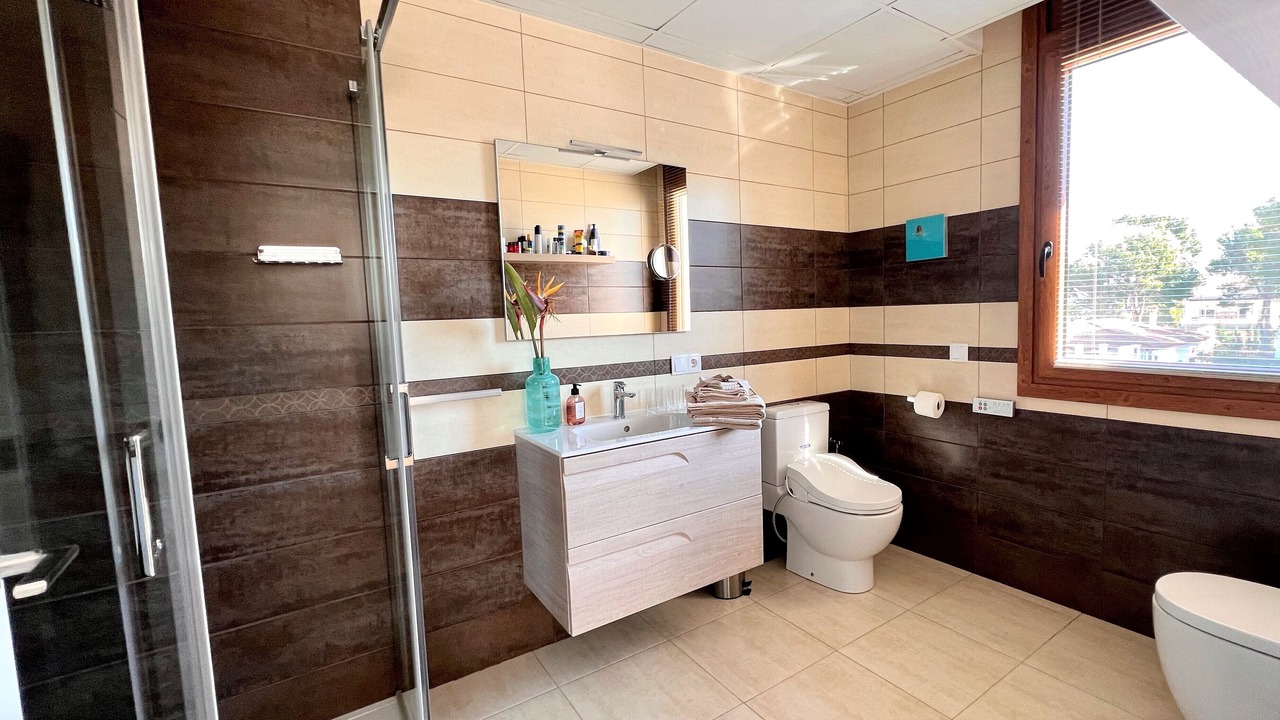 Photo of Bathroom in Les Tres Cales