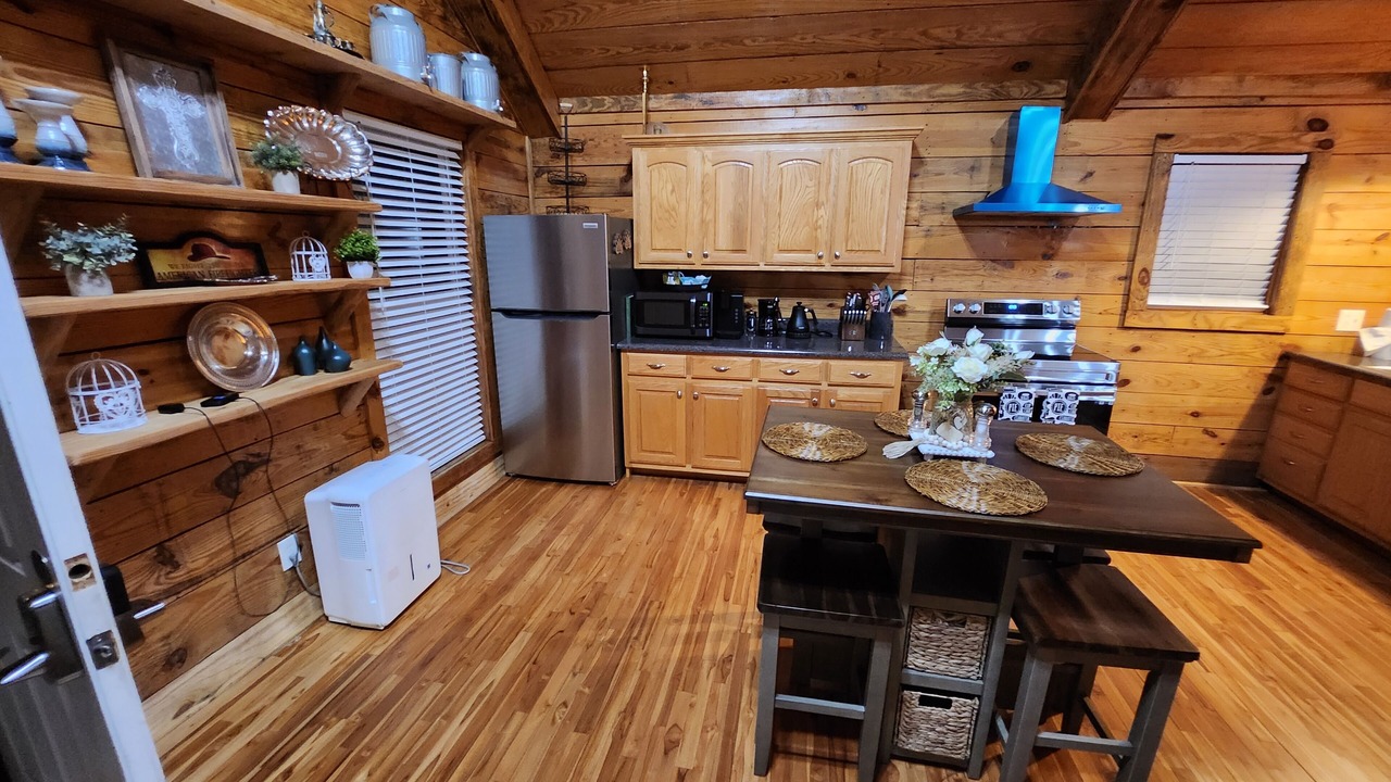 Photo of Kitchen in Guntersville