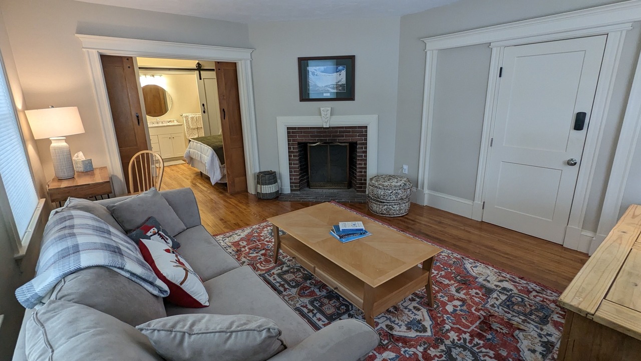 Photo of Bedroom in Rumney