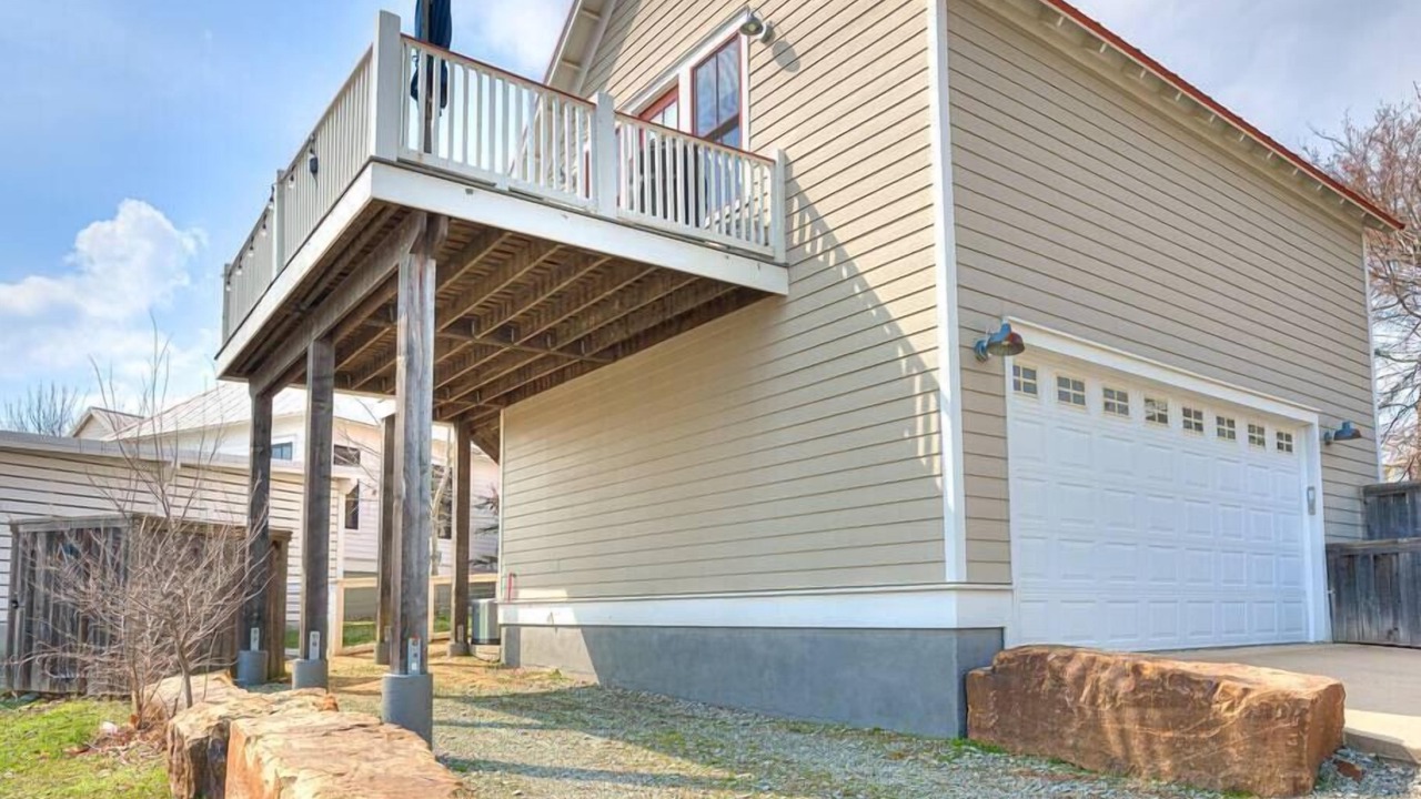 Photo of Outdoor in Carlton Landing