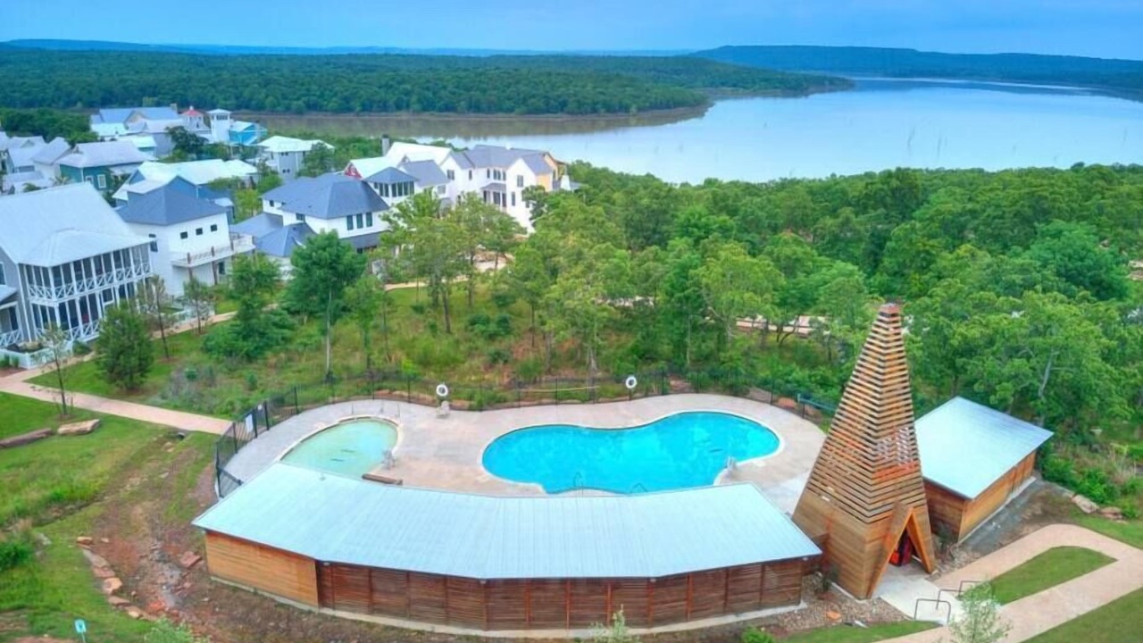 Photo of Outdoor in Carlton Landing